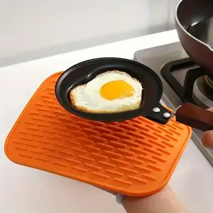 1pc Anti-Slip Silicone Board Mat Anti-Burn, Heat Insulation Mat, Pot Mat, Dishwasher Thickness, Dining Table Mat, High Temperature Resistant Kitchen Household, Kitchen Coasters