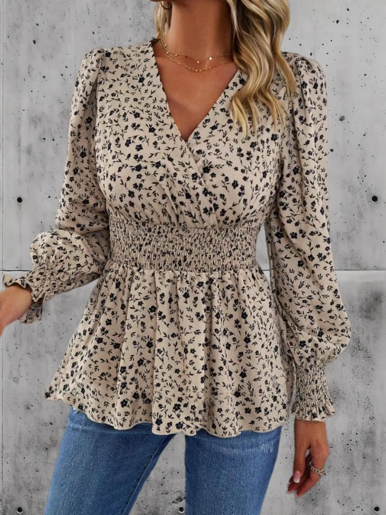 Women's Ditsy Floral Print Shirred Wrap Blouse Shirts Long Sleeve, Chic Elegant Flounce Sleeve V Neck Top for Spring & Fall, Women's Clothing for Daily Wear, Boho Wrap Top