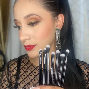 Set of 11 Make up Brushes