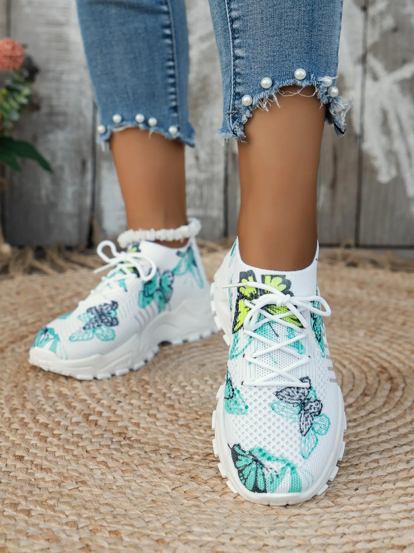 Women's New Fashion Comfortable Lightweight All-Season Mesh Breathable Round Toe Casual Sports Shoes, fashionable running shoes, Butterfly Flower Slip-On Outdoor Running Shoes, Sporty Running Shoes, Running Sneakers