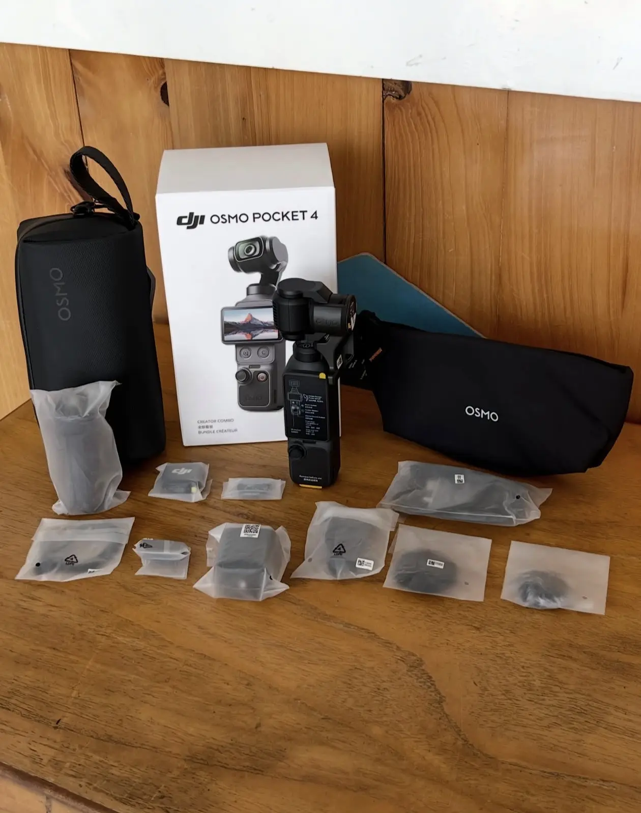 Brand new and original DJI Osmo Pocket 4 Creator Combo Vlog camera