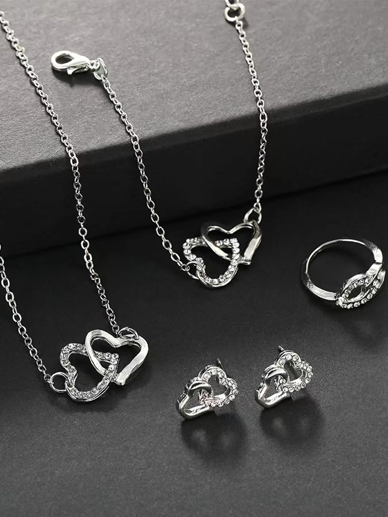 Mother's Day Gift Rhinestone Decor Hollow Out Heart Design Jewelry Set, Elegant Necklace & Bracelet & Earrings & Ring Set, Fashion Exquisite Matching Jewelry Set for Women's Gift, Valentine's, Jewellery Gift Set, Necklaces Earrings Set