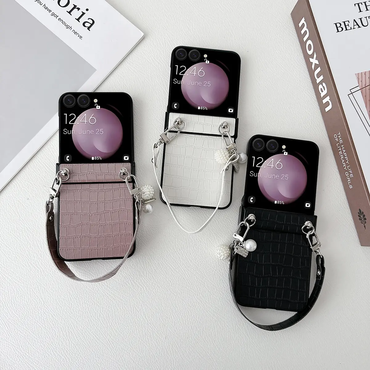 Crocodile Pattern PU Leather Phone Case with Handle, Hard PC Back Panel, Shockproof Protective Cover for Samsung Galaxy Z Flip8,Z Flip7,Z Flip7FE,Z Flip6,Z Flip5