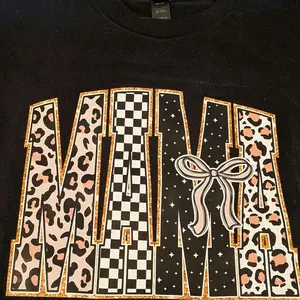 Mama T-Shirt with Leopard Print and Bow Design for Women