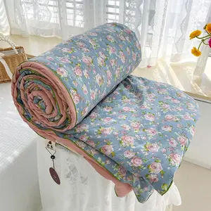 1pc Washed Cotton Floral Summer Quilt, Multiple Patterns Available, Lightweight Breathable Cooling Blanket, Soft Skin-Friendly Air Conditioner Quilt, Comfortable All Season Bedding for Bedroom, Living Room and Sofa, Boho Floral Quilt