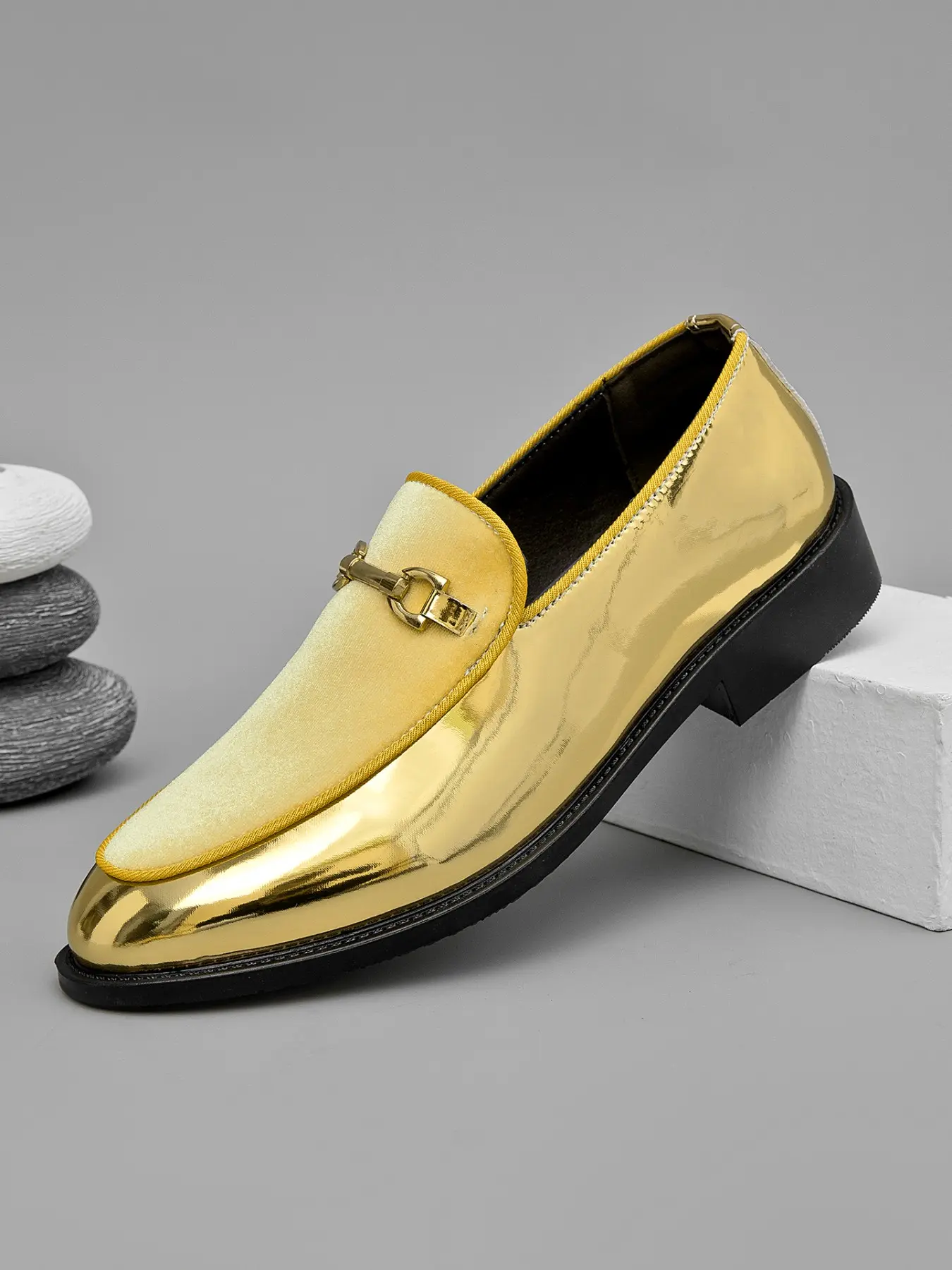 Men's Pointed Toe Leather Shoes, Slip-On Flat Loafers, Smart Casual Fashion Sneakers, Walking Shoes, Comfortable and Stylish Footwear for Men, Fashionable Loafers, Fall Casual Shoes