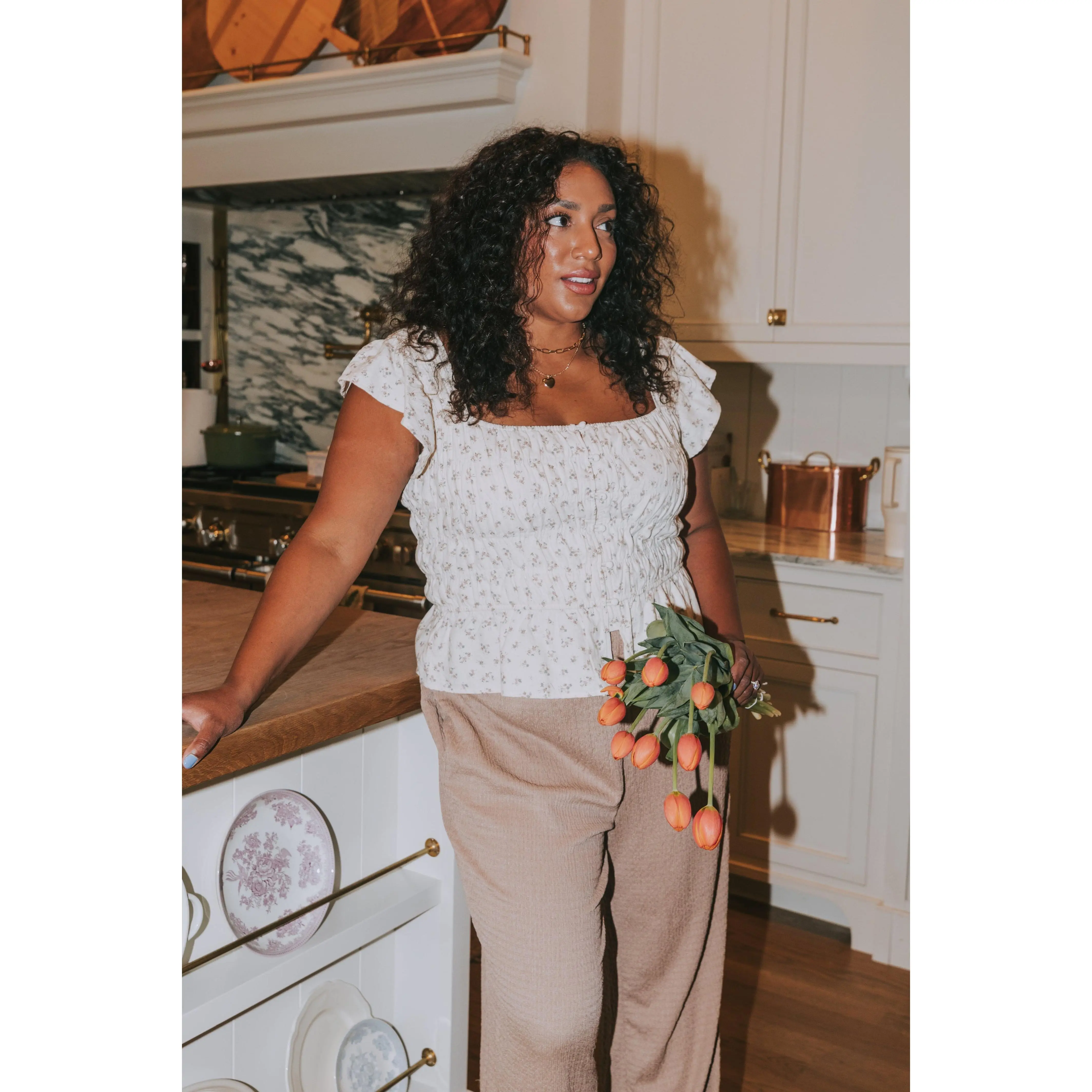PLUS - Floral Frill Top