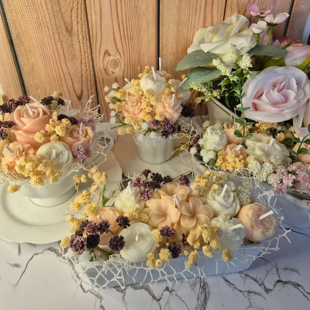 Romantic Times Flower's Bouquet - All Natural Soy Wax Candles Infused with Natural Essential Oils for Aromatherapy, decor, Freshener,  Ornaments Decoration Ceramic Decorative Fruit Plants