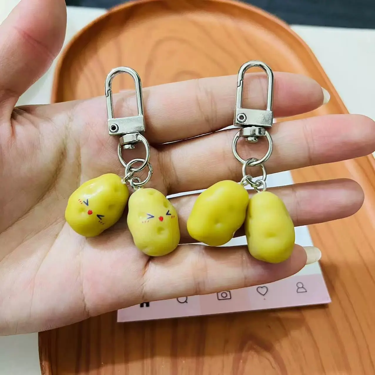 5/10Pcs cute simulated potato keychain set, creative food theme pendant, perfect gift for girlfriends, Keychain Bag Pendant