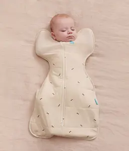 Swaddle Up™ 2.5 TOG Cotton Oatmeal Bees Swaddle Up™ 2.5 TOG Cotton Oatmeal Bees