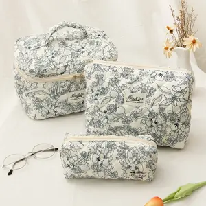 New 3-Piece Set Deep Floral Makeup Bag, Large Capacity Travel Cosmetic Organizer, Simple Fresh Stitched Storage Pouch, Travel Cosmetic Bags, Unique Gift Idea