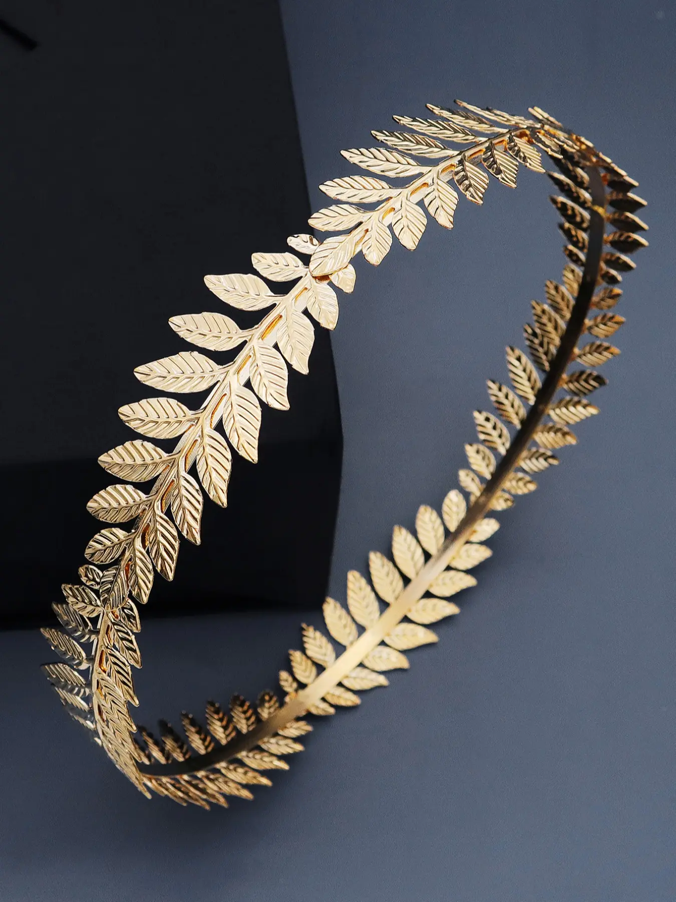 Elegant Greek Goddess Headpiece, Goddess Headband, Tiaras, Royal Leaf Design Crown for Weddings & Parties, Stunning Fashion Accessory, Bridal Hair Accessories