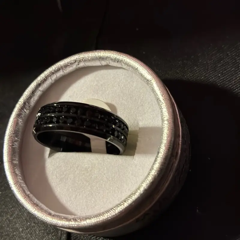 Titanium men’s ring size 13