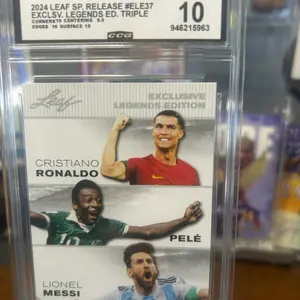 Leaf Exclusive Legends Edition 2024 Ronaldo Pele Messi Card #ELE37 Graded 10