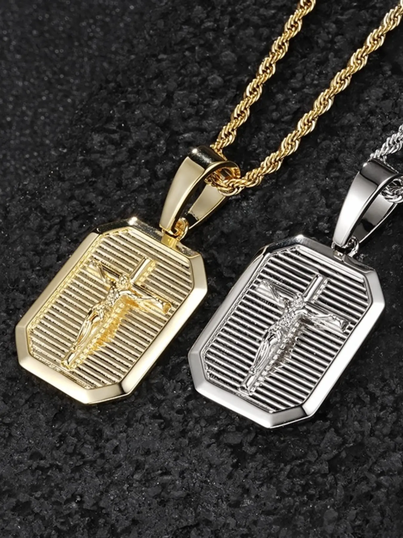 1pc Cross Necklace, Exquisite Square Brand Light Luxury Cross Chain Design Twist Chain Pendant, Simple Fashion Niche High-End Jewelry, Religious Christian Faith Gift, Suitable For Daily Wear Fashion Jewelry Accessories, Chain Necklaces