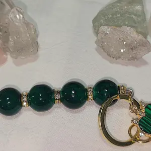 Isadora | Malachite | Beaded Multi-Use Clip â€“ Jewelry Helper & Credit Card Holder