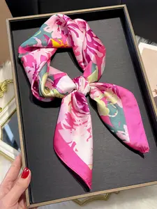 Ditsy Floral Print Square Scarf, Fashionable Soft Satin Boho Style Scarf for Women, Casual Versatile Scarf for All Seasons, Fashion Accessories for Daily Wear