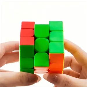 3x3 Speed Cube, Stickerless Smooth Turning Puzzle Box 56MM/2.2inch Educational Magic Cubes for Beginners Keeping Kids Busy Fidget Toy for Adults Colorful Design Gift Exercise Hand-Eye Coordination