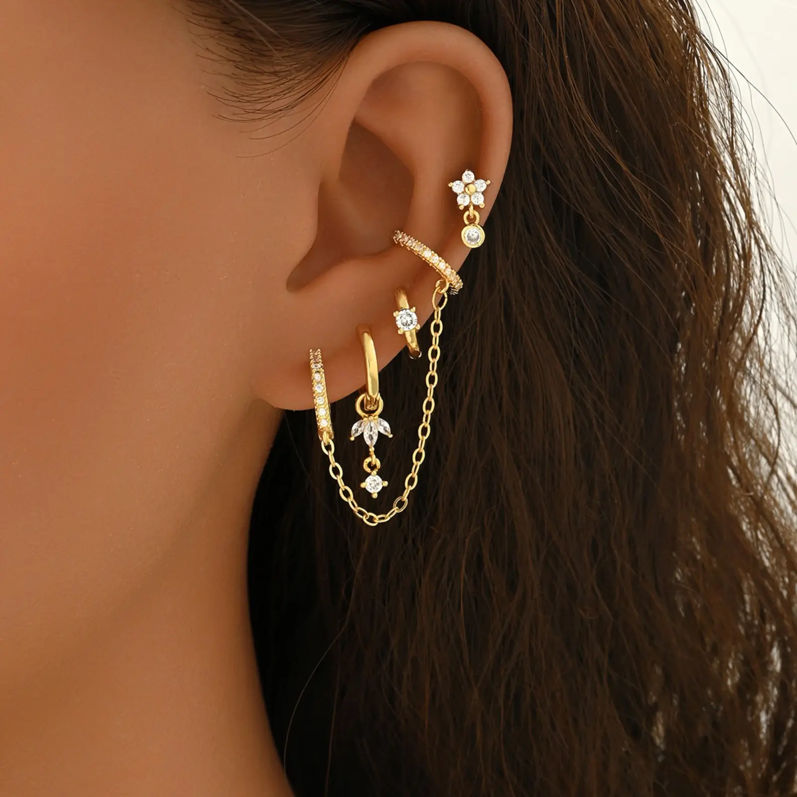 Women's Fashionable Earrings - Geometric Light Luxury Zircon-Inlay Design, Layered Chain Stud Earring Stack, Dainty Sports & Outdoor Accessory, Artificial Zirconia Earrings, Shining
