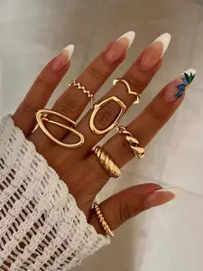 Women's Unique Twisted Wave Rings Set, Vintage Geometric Adjustable Rings, Creative New Year Jewelry Gift for Women & Girls