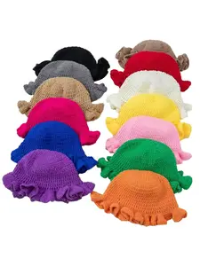 Women's Handmade Crochet Beanie Hat, Warm Knitted Cap with Cute Rolled Edge, Suitable for Spring Autumn Winter Daily Wear, Knit Hats