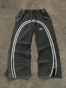 Men's Distressed Sweatpants with Stripes and Star Print, Casual Loose-Fit Pants for All Seasons, Comfortable Everyday Wear, Athleisure Style Bottoms
