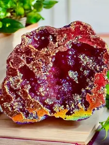 1pc Fire Aura Geode: Radiant Crystal, Unique Specimen for Collectibles and Educational Use, Perfect Gifts for Crystal Lover, Halloween &Christmas Day Gift, Mineral Crystal Rock Ornament, Crystal Mineral Collection