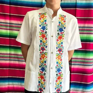 Artistry in Thread: Embroidered Men's Guayabera Shirt Size Small
