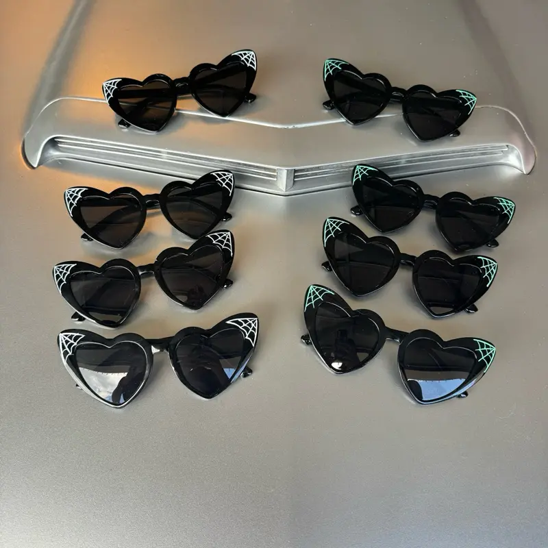 Cat eye spiderweb heart shape sunglasses