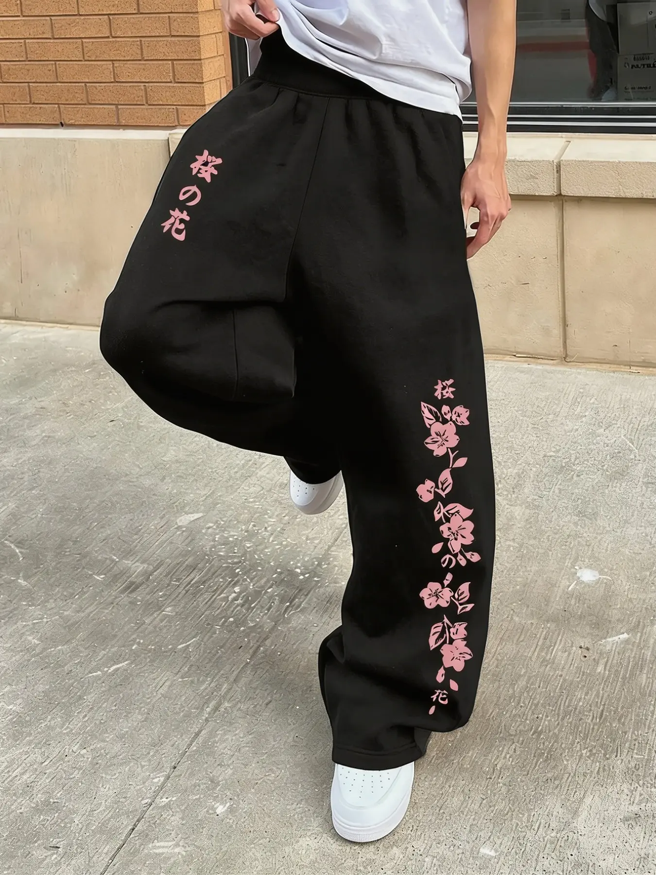 Men's Fashion Street Style Sakura Print Bell Bottom Casual Flare Leg Loose Sweatpants, Comfortable Daily Wear, Trendy and Stylish, Casual Comfy Trousers, Floral Print Pants, Casual Streetwear Bottoms