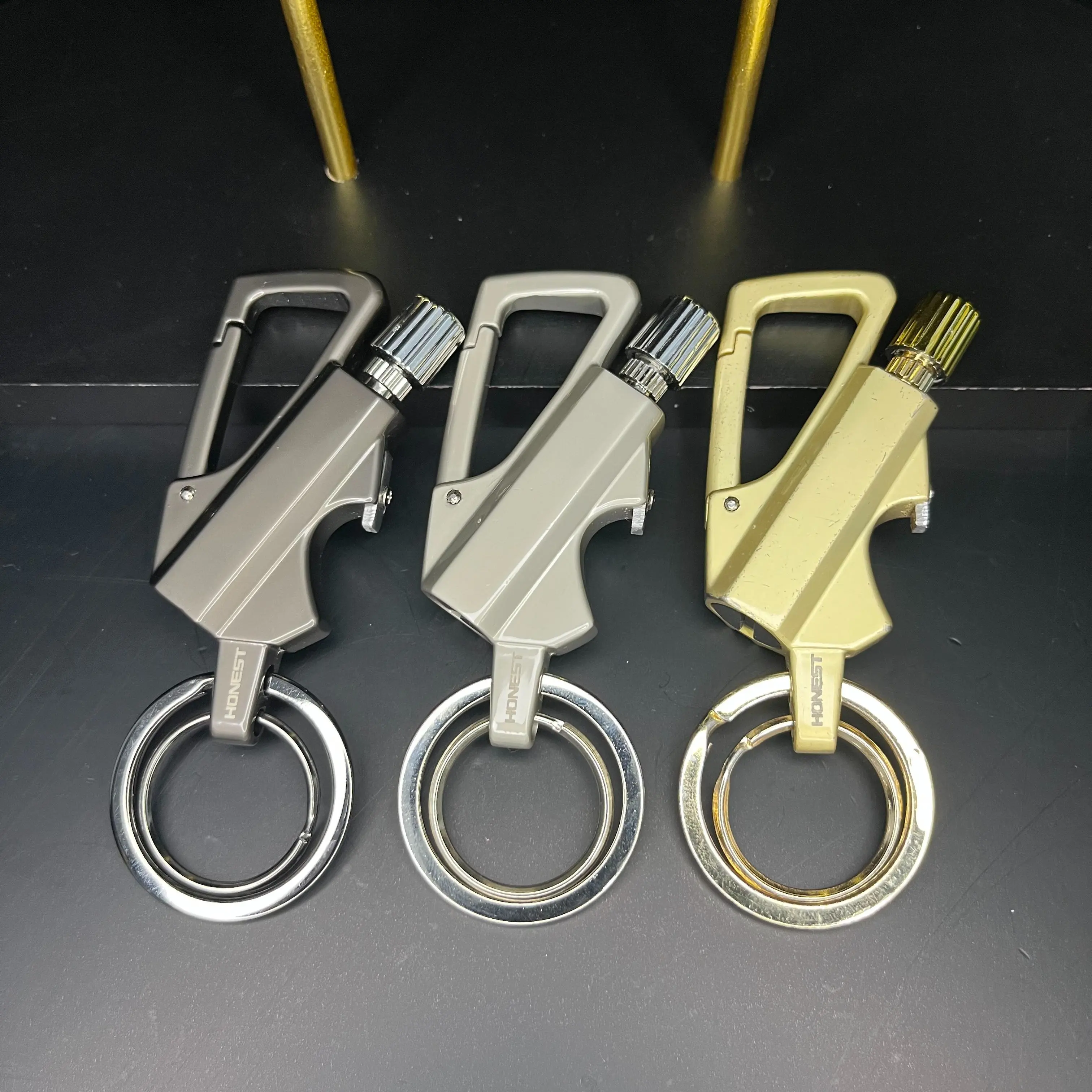 (Fuel not included) 1-pack stylish and practical keychain with bottle opener function, suitable for outdoor adventures, car and home use, long-lasting and durable for travel and daily use.