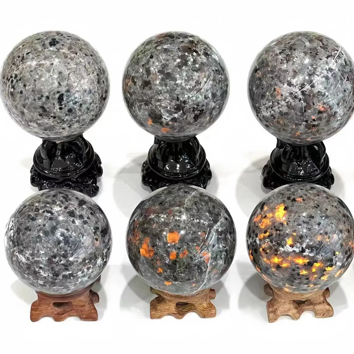 Yooperlite Shpere UV Turning orange red