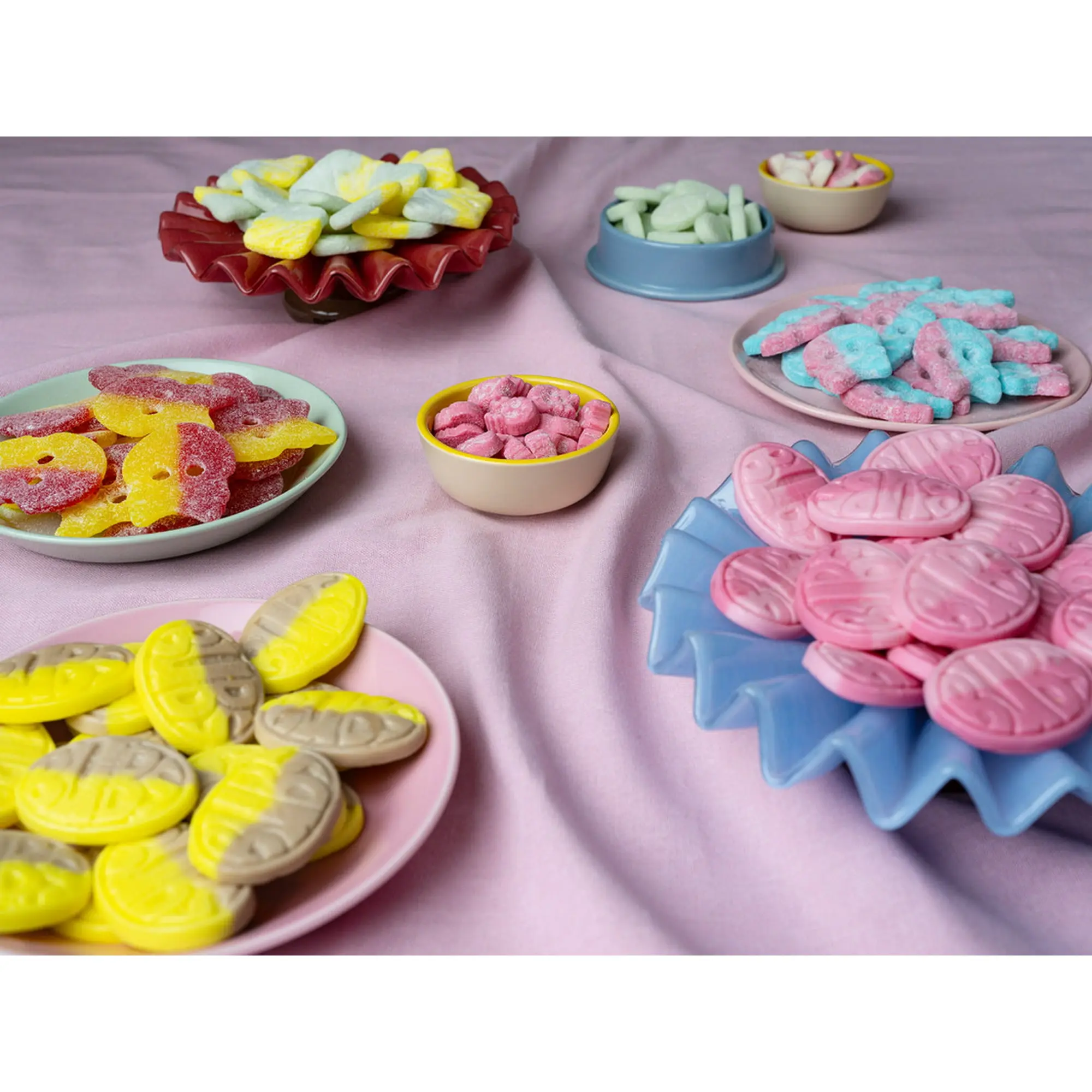 BUBS Swedish Gummy Fruit and Chewy Candy Sweet Sour Tangy Lemon ...
