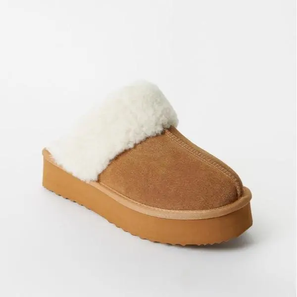 JUST FAB Women's Plush Faux Fur-Lined Suede Platform Slide Slippers - Women's Shoe with Suede Upper, EVA Sole, 1 cm or Less Flat Heel for Indoor & Outdoor Comfort, Footwear, Soft, Slippers For Women