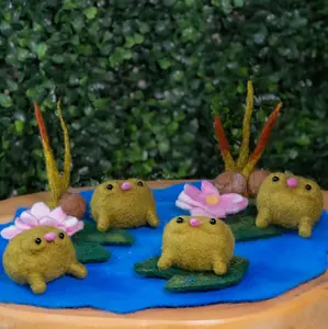 Happy little hand made needle felt frog