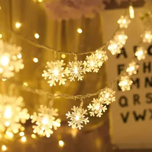 Christmas Lights, Snowflake String Lights 19.6 ft 40 LED Fairy Lights Battery Operated Waterproof for Xmas Garden Patio Bedroom Party Decor Indoor Outdoor Celebration Lighting (Warm Color)