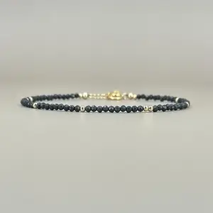 Shungite Bracelet - 2.5mm Natural Black Gemstone for Isolating Negative Energy - Healing Gemstone Bracelet for Friends and Family Jewelry Charms