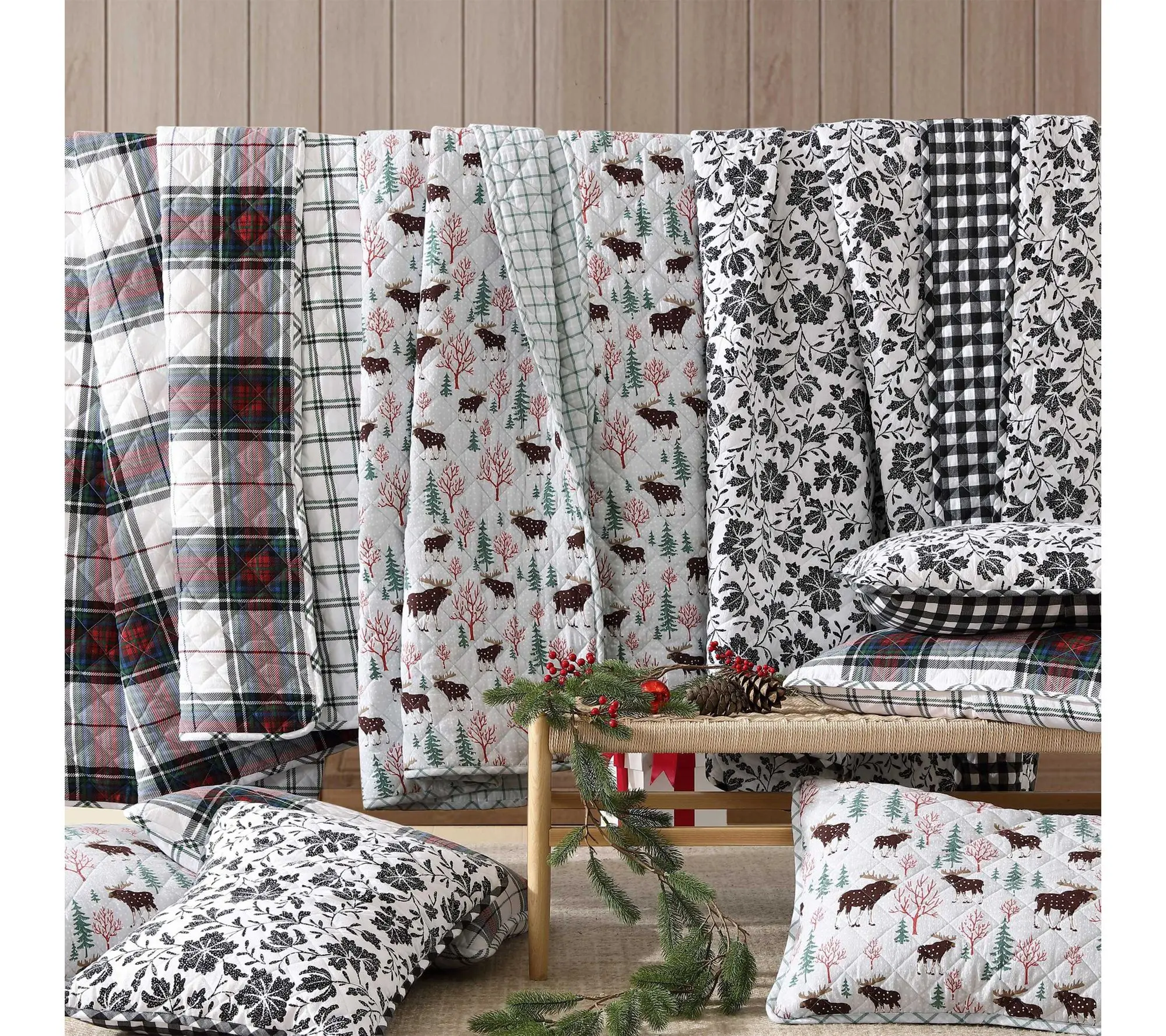 Eddie Bauer Woodblock Floral Black Flannel Twin Quilt Set