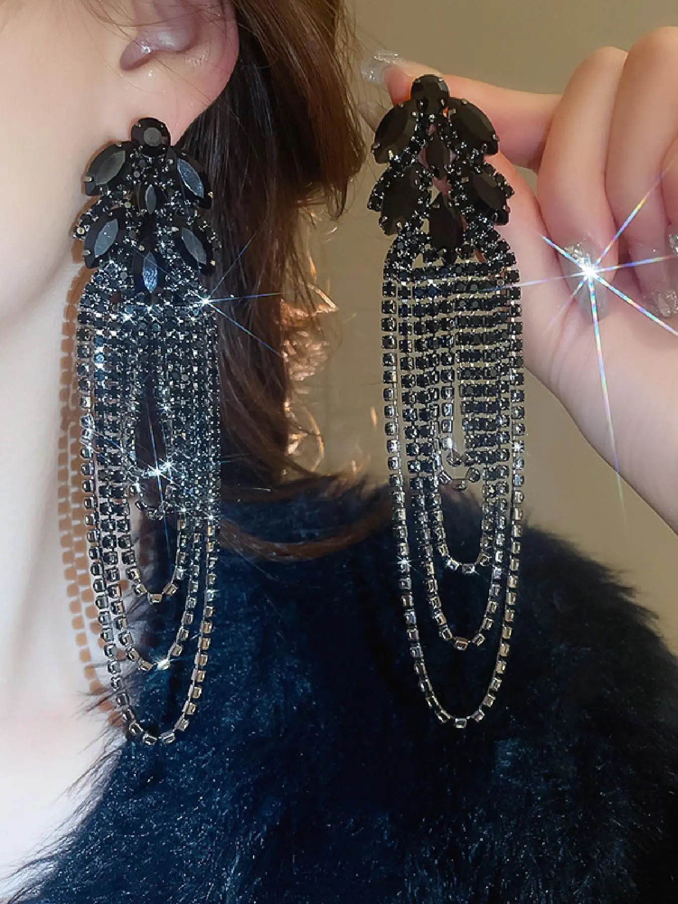 Rhinestone & Artificial Crystal Decorated Chain Tassel Earrings, Fashionable Jewelry for Party, Daily Clothing Decor, Trendy All-match & Exquisite Jewelry for Gift, High Quality Earrings, Shining Earrings, Unique Design Earrings, Earrings For Decorative