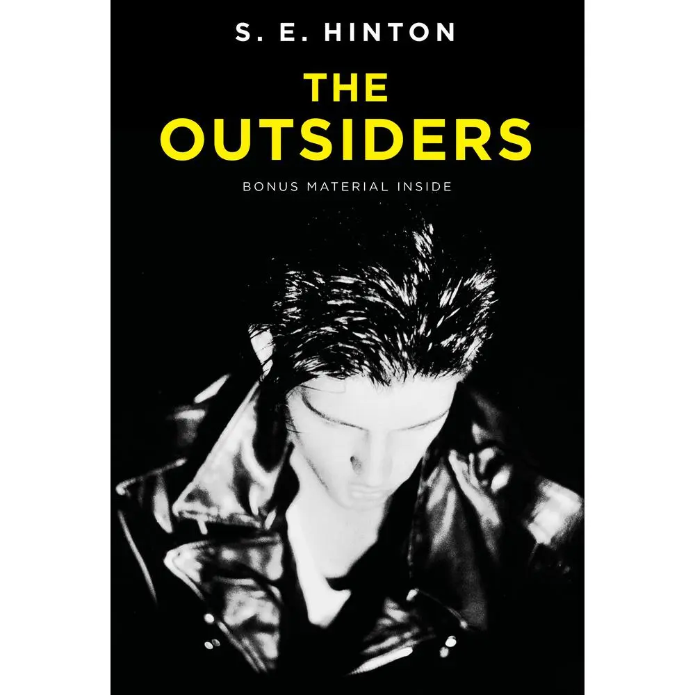 USED Book - The Outsiders by Hinton, S. E. (Paperback) - english