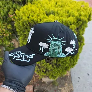 Gorra negra de la libertad