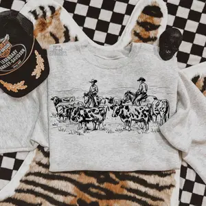 Vintage Cowboy & Cattle Scene Sweatshirt Western Style Women's Crewneck Top Fitted Long Sleeve Casual Wear Country Concert Outfit