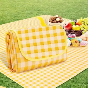 Checkerboard Pattern Picnic Blanket, 1 Count Portable Foldable Beach Mat, Extra Large Sandproof Waterproof Camping Blanket, Travel Blanket, Play Mat for Outdoor Indoor Camping Supplies
