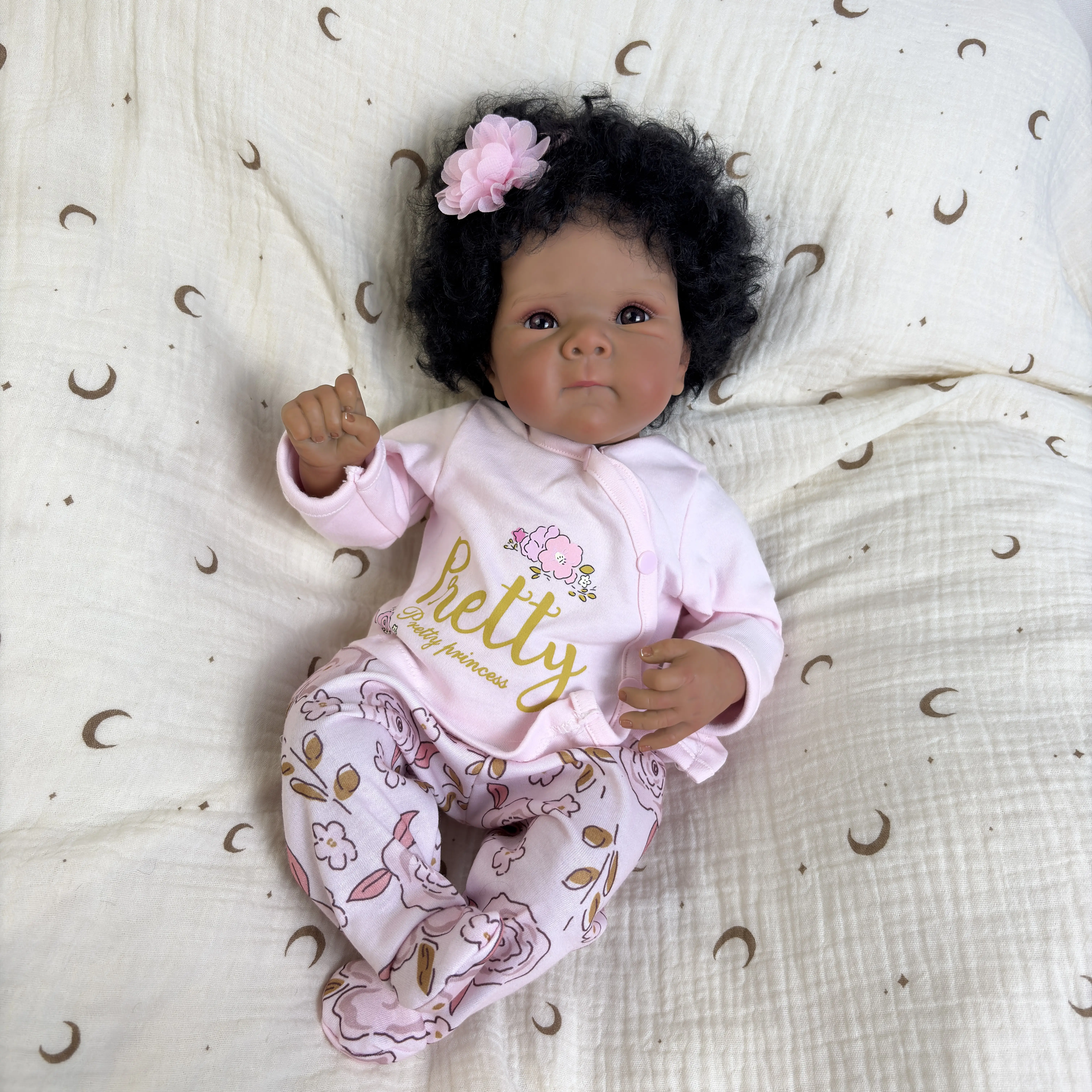 18 Inch Real Look Black Reborn Baby Doll Girl Soft Vinyl Cloth Body Real Life Newborn Baby Dolls African American Baby Dolls Gift Toy for Kids Age 3+