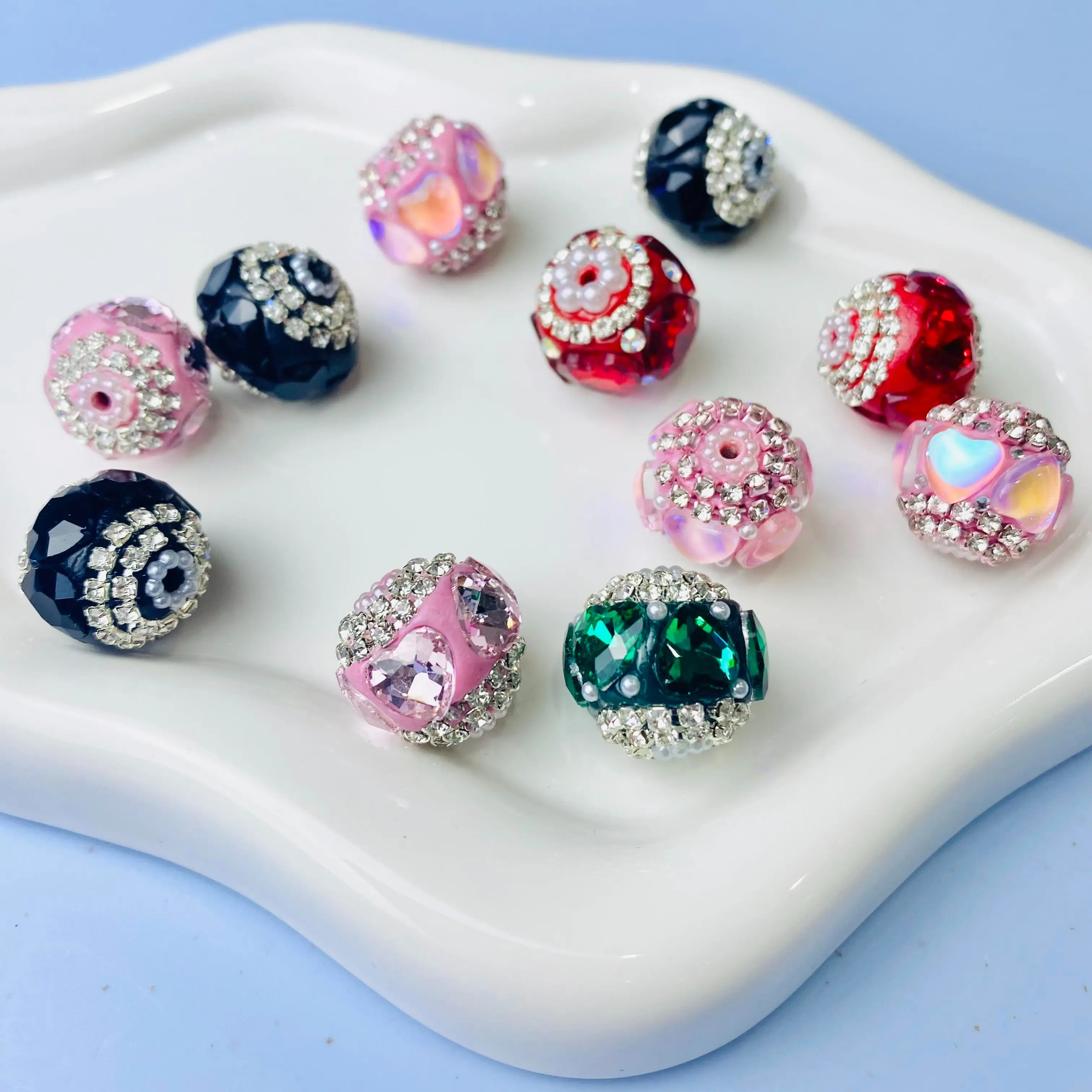 [Kingward] 6pcs 20mm Handcrafted Heart Crystal Beads Charms - Environmentally Friendly DIY Beads, Jewelry Making & Decoration Accessories for Pens, Keychains, Beads For Jewelry Making