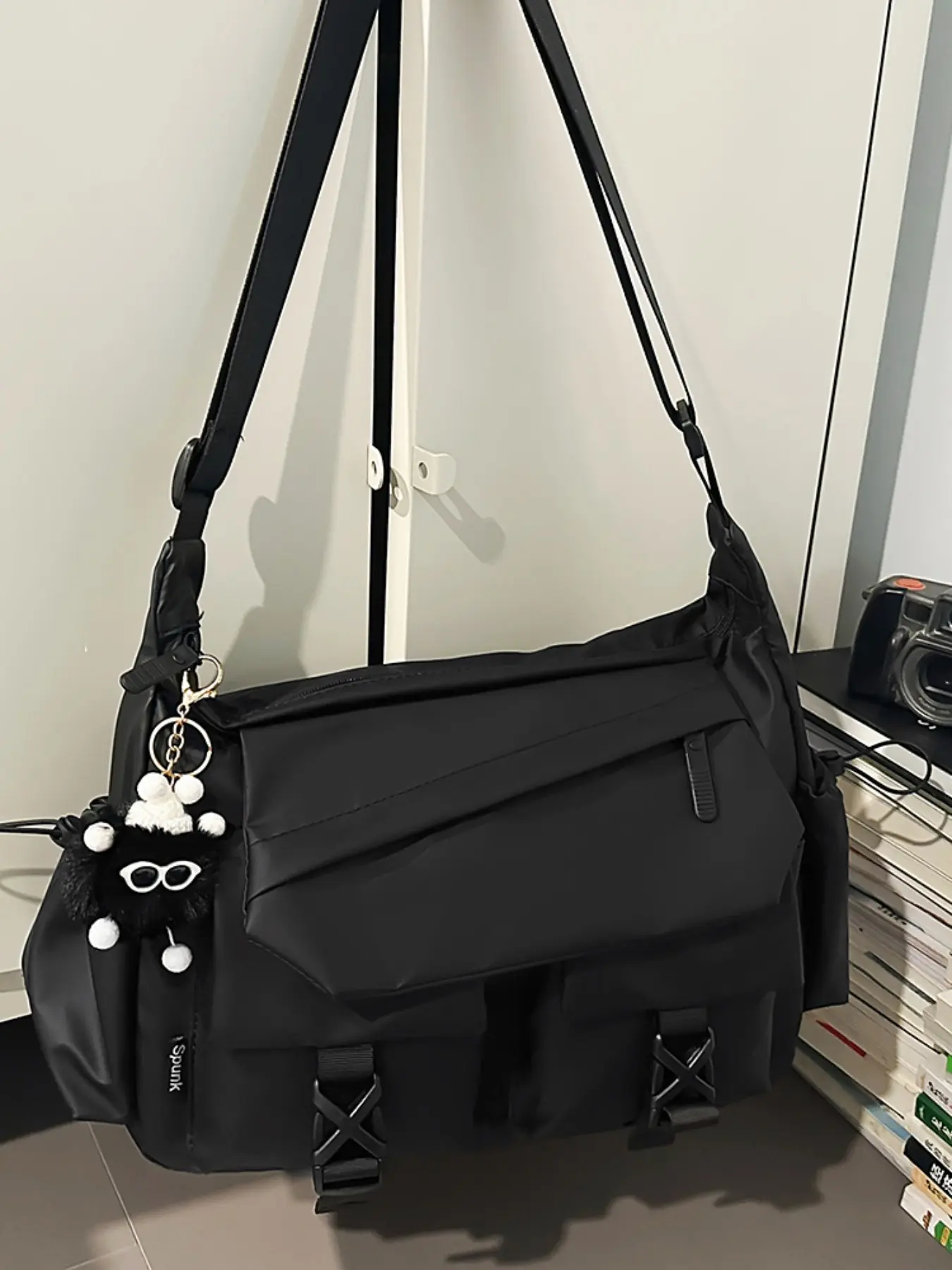 Workwear Crossbody Bag, Large Capacity Casual Shoulder Bag, Student Commute Versatile Messenger Bag, Waterproof Nylon, Multi-Pocket
