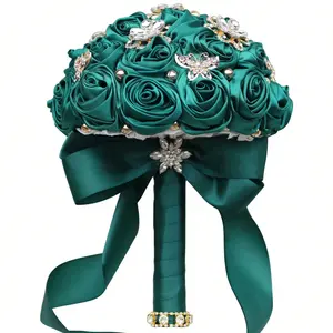 Handmade Wedding Bouquet With Pearls And Brooch Satin Rose Flower Bouquet With Rhinestones Bride Bridesmaid Bouquet Sweet 15 Quinceanera Bouquet