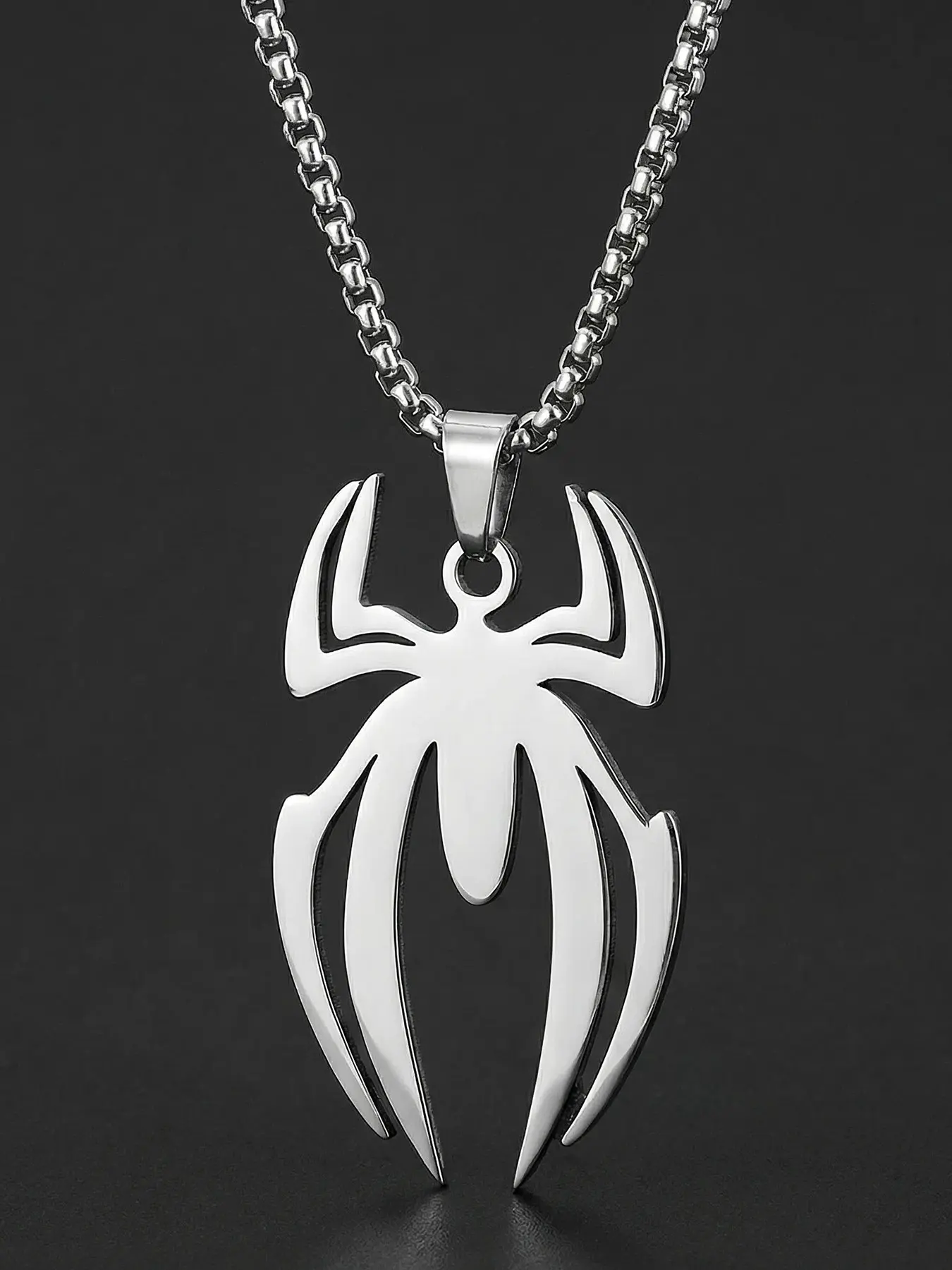 Stainless Steel Spider Pendant Necklace, Polished Finish, Casual Fashion Hip-Hop Style, Halloween Decoration, Decorative Necklace, Outdoor Party Jewelry, All Seasons Wear, Minimalist Necklace, Versatile Wear