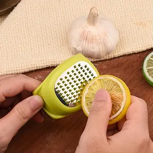 Manual Ginger Garlic Grinder - Compact Sturdy Kitchen Utensil for Shredding, Grilling, Campfire & BBQ Party Use; Portable Handheld Kitchen Gadget Easy to Carry for Camping