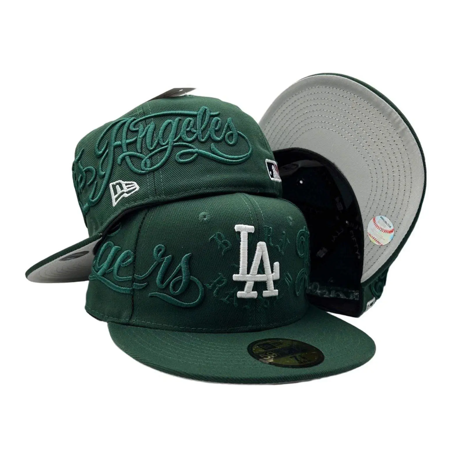 Embroidered Structured Flat-Brim Fitted Cap, Men's & Women's Streetwear Baseball Hat with Script Design
